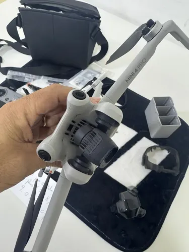 Drone DJI Mini 4 Pro - Novo!