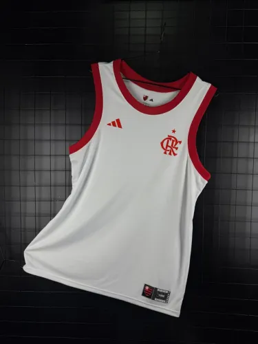 Regatas e camisas do Flamengo