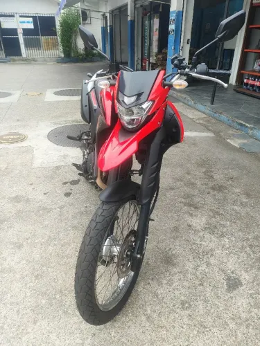 VENDO/PASSO FINANCIAMENTO LANDER 250