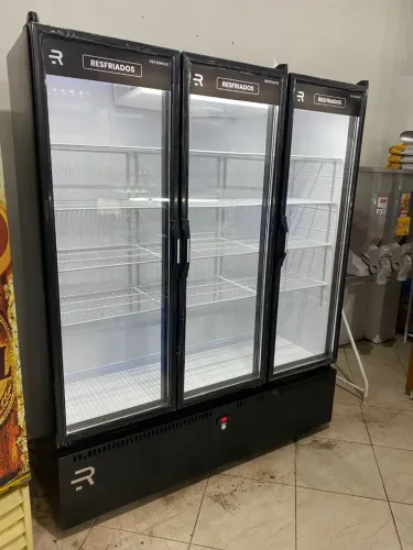 Expositor Auto Serviço 3 Portas Resfriados NOVO Refrimate R$ 8.999,00 Balcão Refrigerado