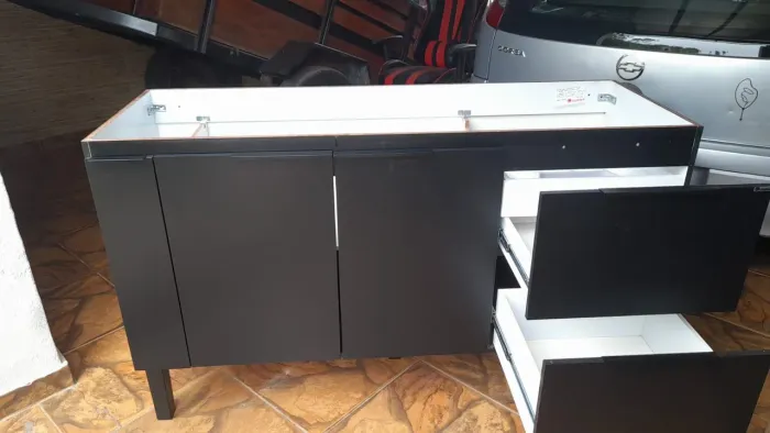 Vendo Gabinete de cozinha Novo