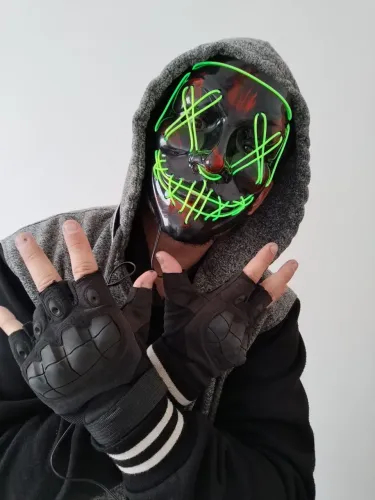 Máscara de LED uma noite de crimes