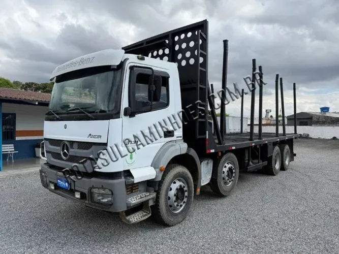 REPASSE - MERCEDES AXOR 3131 8X4 TORA FLORESTAL