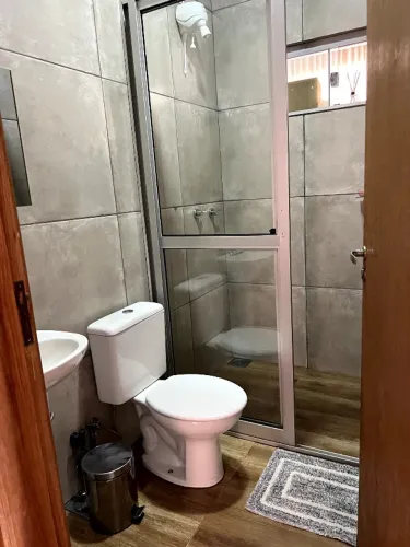 Porta na esquadria 