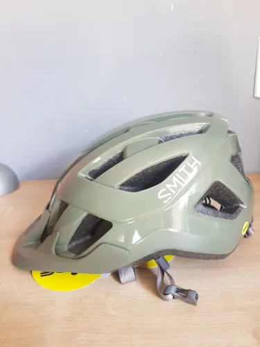 Capacete MTB Smith com MIPS (sistema de proteção)
