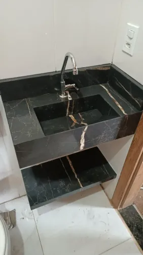 Lavatorio em Porcelanato