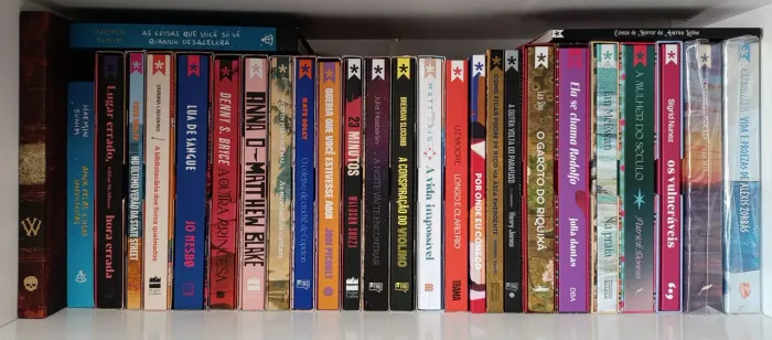 Livros TAG - 50 cada