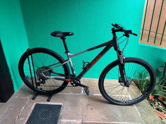 Bicicleta TSW Hurry 29 - tamanho 17 - shimano SLX