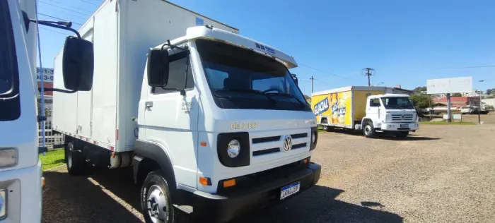 VW 9150 com furgao isotermico 6mt   9-150