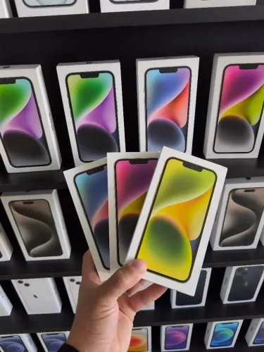 iPhone 14 128GB novos lacrado 1 ano garantia 