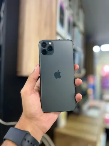 iPhone 11 Pro Max 64 gb (Tela trocada)