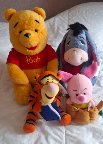 Pelúcias Ursinho Pooh 