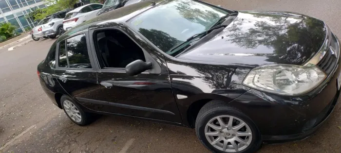 Renault Symbol Expression Hi-flex 1.6 8V 4P 2010