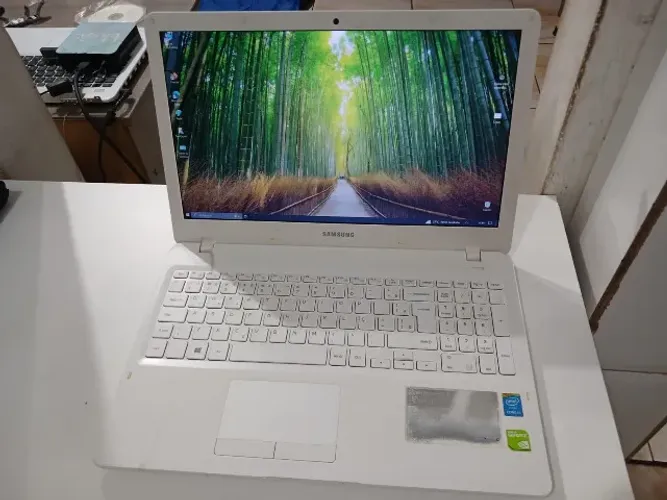 Notebook Samsung 300E 15.6 Branco