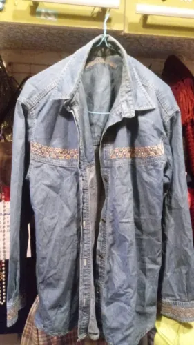 Casaco Jeans com bordado