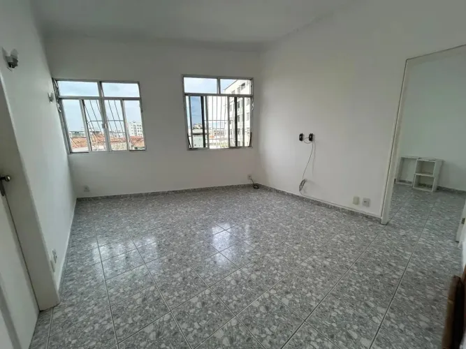 Imóvel para aluguel com 89 metros quadrados com 2 quartos em Olaria - Rio de Janeiro - RJ