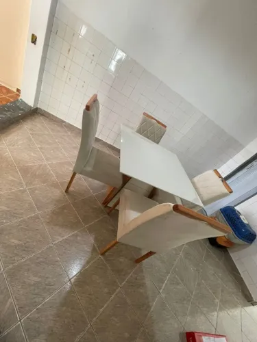 Mesa Quadrada Tampo de Vidro 4 Cadeiras NOVO FRETE GRÁTIS