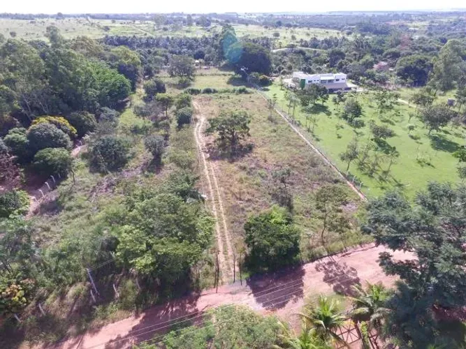 Chácara em Condomínio à venda, 2 quartos, CONDOMÍNIO DE CHÁCARAS SILVERADO - UBERLANDIA/MG