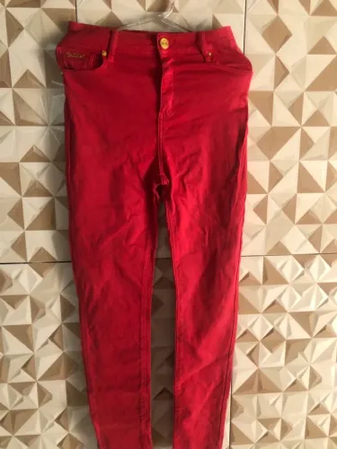 Calça Jeans Vermelha
