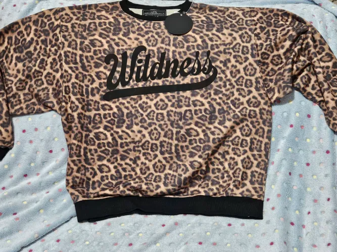 CASACO DE MOLETOM ONCINHA WILDNESS