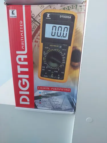 Multímetro e Capacimetro