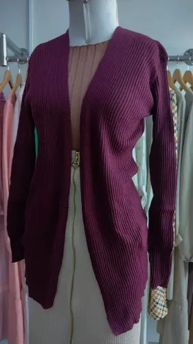 cardigan trico canelado