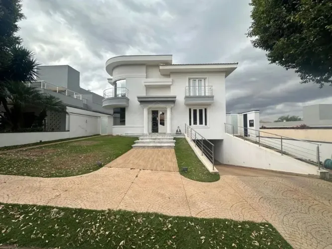 Venda de Casas / Condomínio na cidade de Araraquara