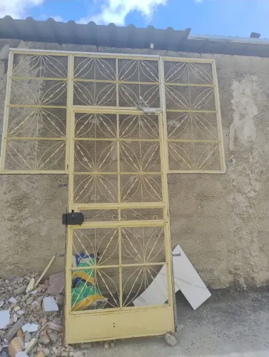 Porta - Portão - Portaria (mola nova)