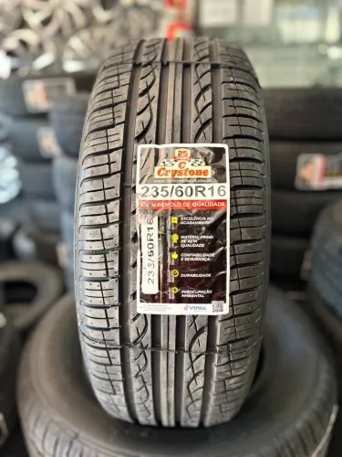 Pneu Crystone 235/60R16 Remold