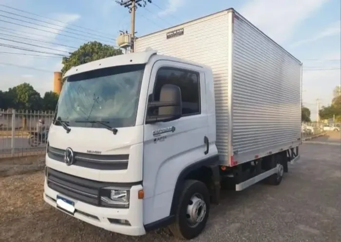 Volkswagen Delivery Express + 3.0 16V 2P TB Diesel 2018