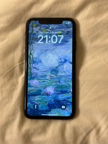 iPhone XR 64 Gb 93% bateria