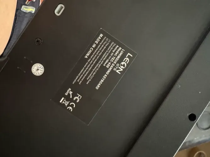 Teclado Leon GTS AK-600 Retroiluminado | Negociável.