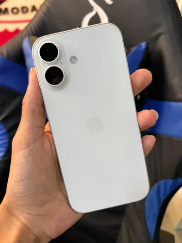 iPhone 17 256GB Semi Novo C/ Garantia