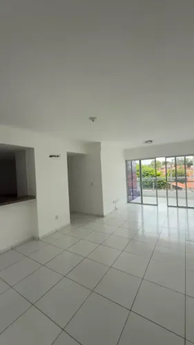 Imóvel para aluguel tem 92 metros quadrados com 3 quartos em Fátima - Teresina - PI