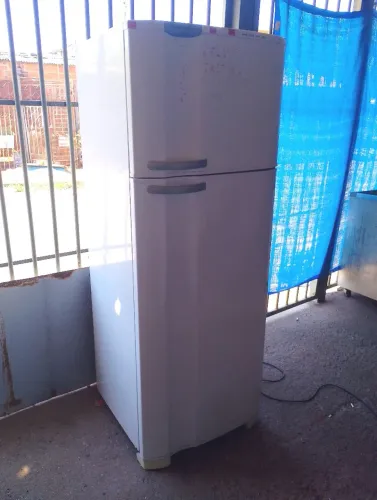 Geladeira Duplex Electrolux 460L