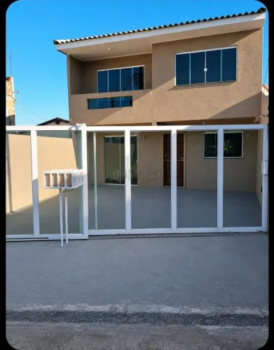 SOBRADO com 4 dormitórios à venda com 130m² por R$ 550.000,00 no bairro Umbará - CURITIBA