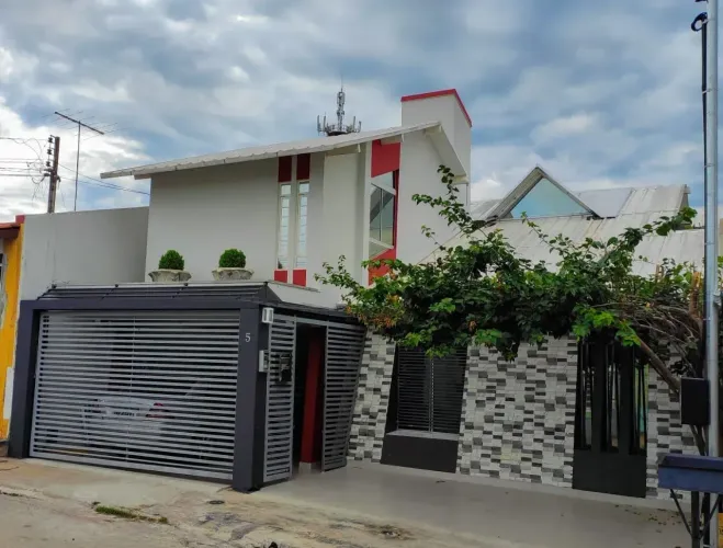 Parque Cuiabá Sobrado 280 m² Residencial ou Comercial|Energia Solar Versátil | Residencia
