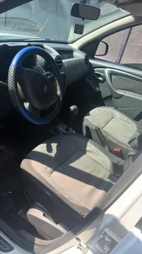 Renault Duster Dynamique 2.0 Hi-flex 16V Aut. 2013