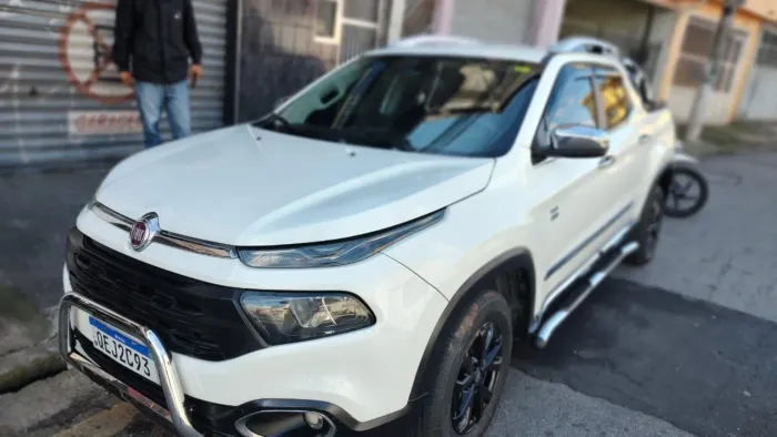 Fiat Toro Freedom 2.0 16V 4X4 TB Diesel Mec. 2018
