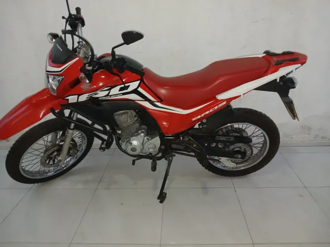 Moto com pouca kilometragem