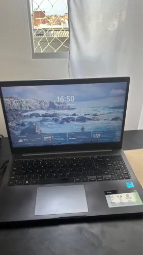 Notebook Samsung Book Intel Core i3 4GB + 256GB SSD 15,6" Full HD Windows