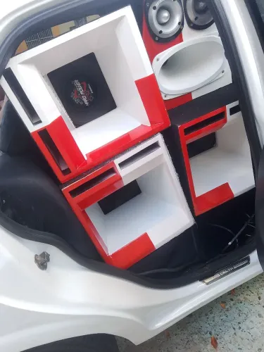 Som automotivo