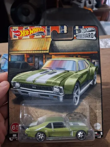 Hot wheels custom chevy nova