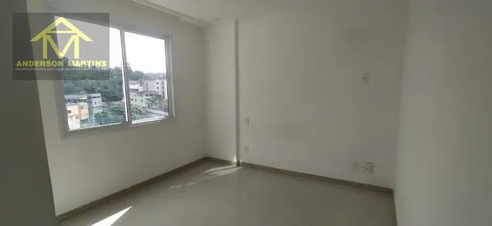 03 quartos* 01 suíte* banheiro social*cozinha* área de serviço* Cód: 3457 R