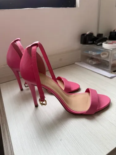 Sandália Arezzo - Rosa Salto Alto Fino 