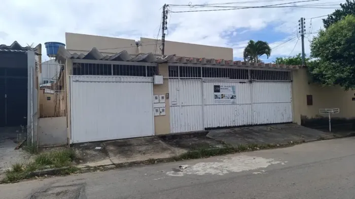 Av.Campinas ,407m², Ótimo pra comércio e renda, com casa e barracões.