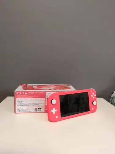 Nintendo Switch Lite - Desbloqueado - 256GB