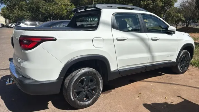 Fiat Toro Opening Edition 1.8 16V Flex Aut. 2017