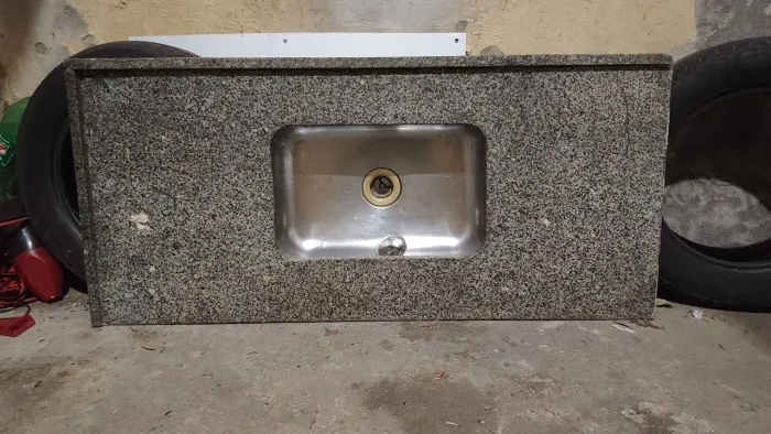 Pia de mármore com bojo inox