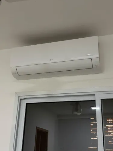 Ar Condicionado Split Hi Wall R32 LG Dual Inverter Voice +AI 12000 BTU/